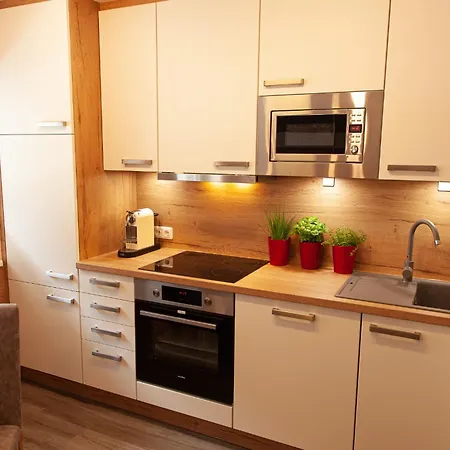 Gimpl Apartment *