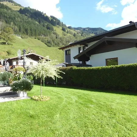 Gimpl Daire Fusch an der Grossglocknerstrasse